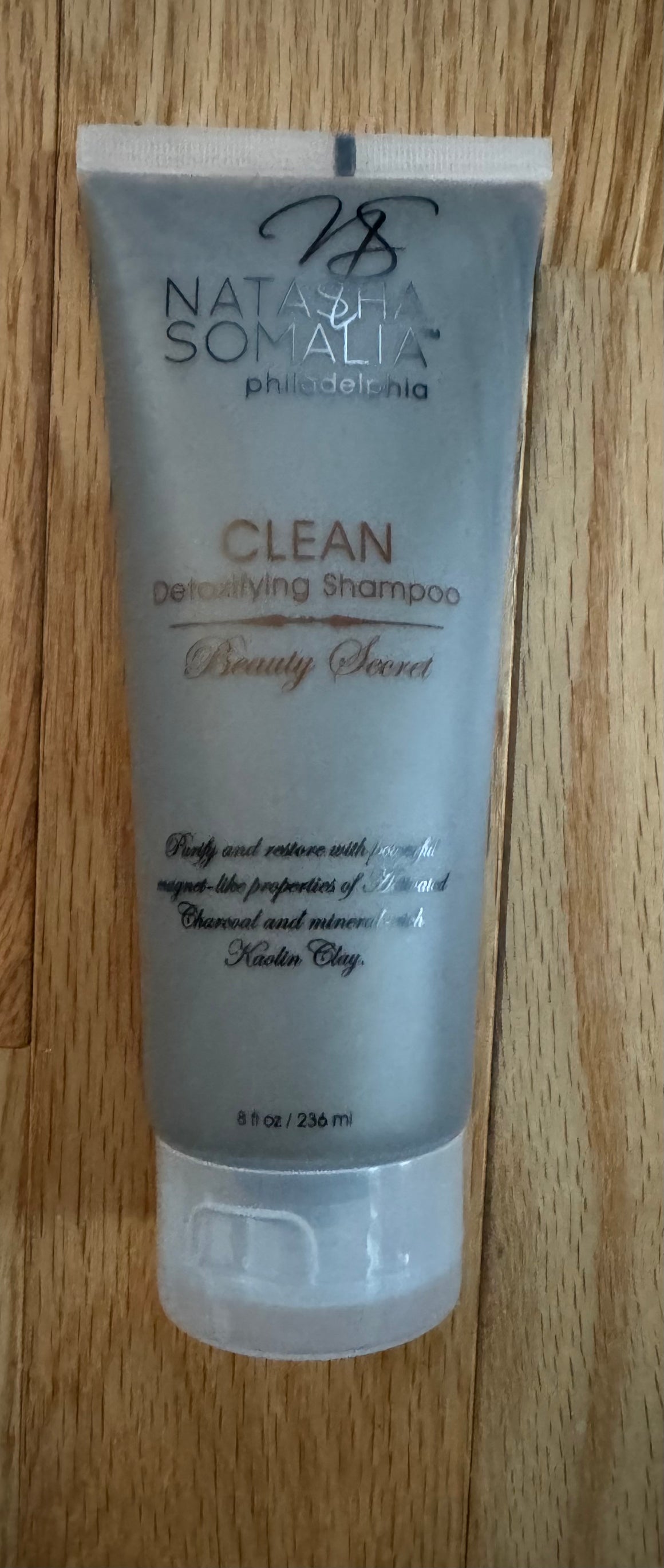 CLEAN  Detoxifying Shampoo 8oz